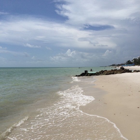 Meet your Posher, Amanda - Picture 1 of 1